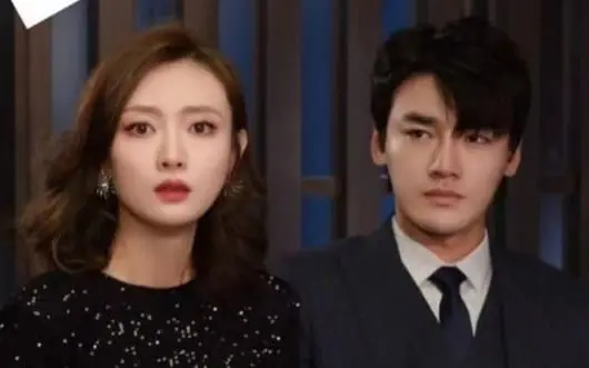 《欧先生，您夫人的马甲又掉了》：甜宠爽剧天花板！看失忆小娇妻如何“吊打”霸总