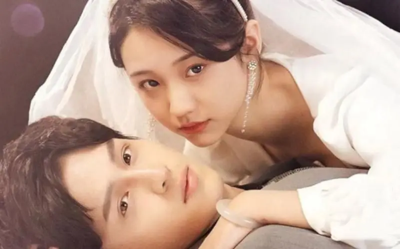 《我被总裁老公在公司花式宠》：甜宠出圈！霸总花式撒糖，办公室恋情天花板上演！